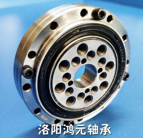 鸿元轴承 精密制造，赋能高端装备——聚焦交叉滚子轴承、机器人轴承与YRT转台轴承